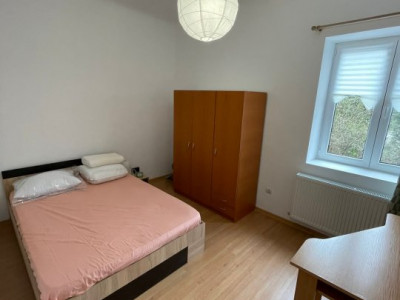 Apartament 2 camere decomandate - Zona parc