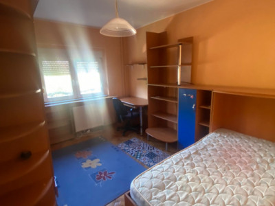 Apartament cu 4 camere decomandate || Plopilor 