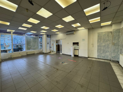 Spațiu comercial || Mărăști 