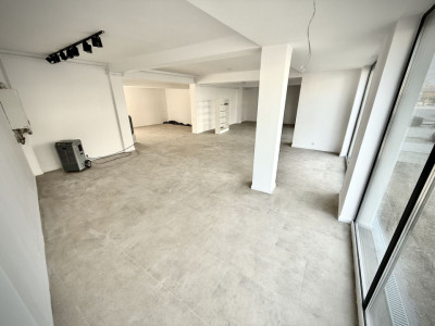 Spațiu comercial || Borhanci