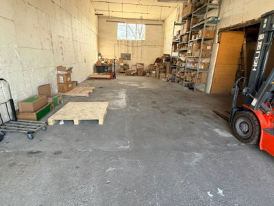 Spatiu industrial in zona Strada Plevnei