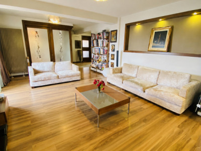Penthouse zona Transylvania colllege || terasa panoramică 