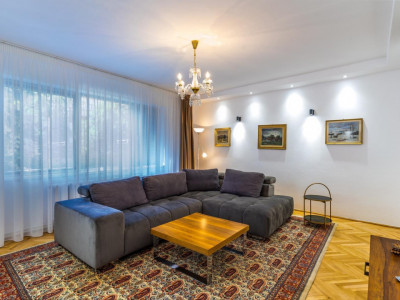 Apartament 4 camere || Zona Cipariu
